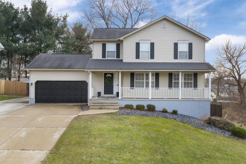 632 Royal Woods Dr, Wadsworth, OH, 44281-8670 | Card Image