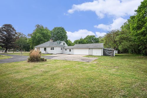 455 10th St, Plainwell, MI, 49080-1303 | Card Image