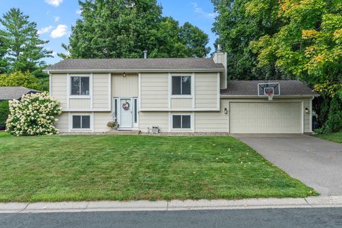 1949 Beaver Dam Ct, Eagan, MN, 55122-2221 | Card Image