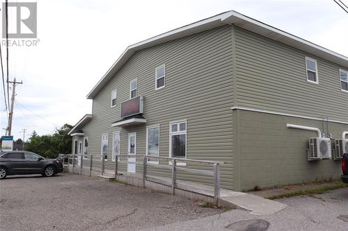2 Main St, Stephenville, NL, A2N1H2 | Card Image
