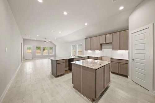 1711 Pecan Woods Ln, Conroe, TX, 77301-0015 | Card Image