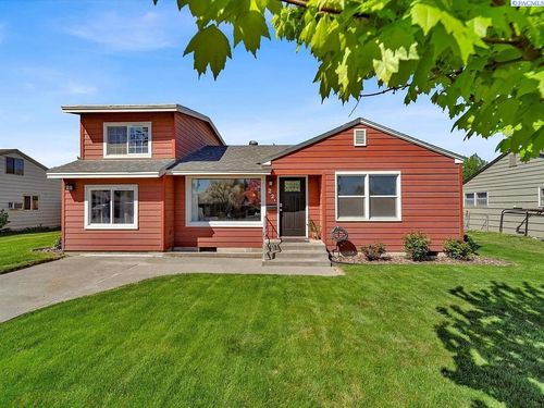 22 S Sharron St, Kennewick, WA, 99336-3230 | Card Image