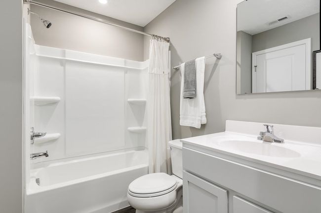 3392 Marble Loop, House attached with 3 bedrooms, 3 bathrooms and null parking in ROCKINGHAM VA | Image 6