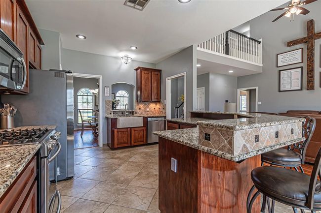 17631 Huffmeister Rd, House other with 4 bedrooms, 4 bathrooms and 3 parking in Cypress TX | Image 18