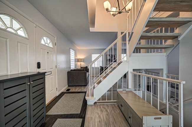 19824 Irongate Ct, Condo with 3 bedrooms, 3 bathrooms and null parking in Northville Township MI | Image 5