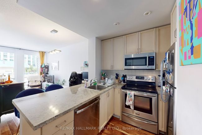1403 - 85 Bloor St E, Condo with 1 bedrooms, 1 bathrooms and null parking in Toronto ON | Image 8