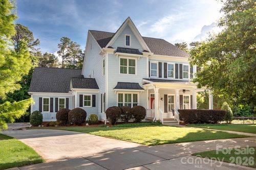 5752 Morris Hunt Dr, Fort Mill, SC, 29708-6584 | Card Image