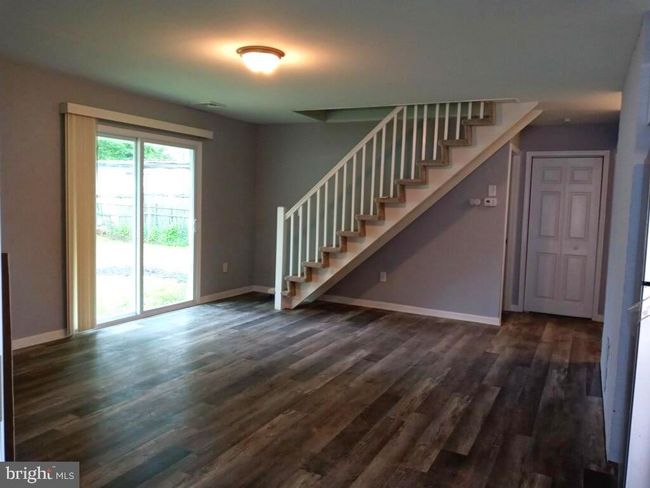 73 Whitewood Dr, House other with 4 bedrooms, 2 bathrooms and null parking in LEVITTOWN PA | Image 4