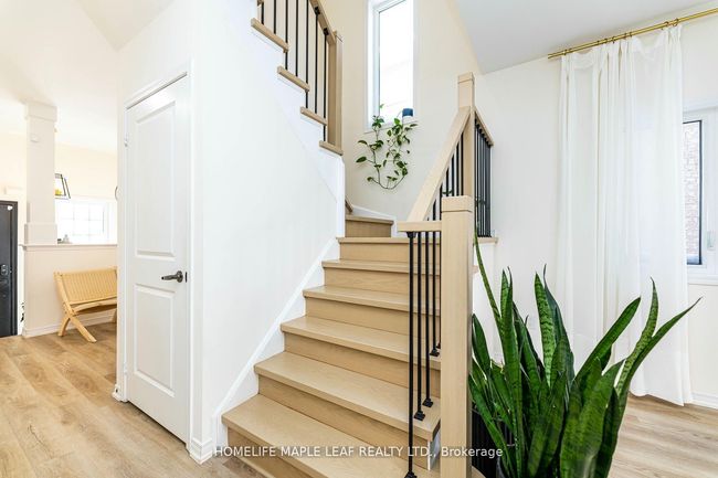 16 Mortlock St, House other with 4 bedrooms, 3 bathrooms and 2 parking in Ajax ON | Image 15