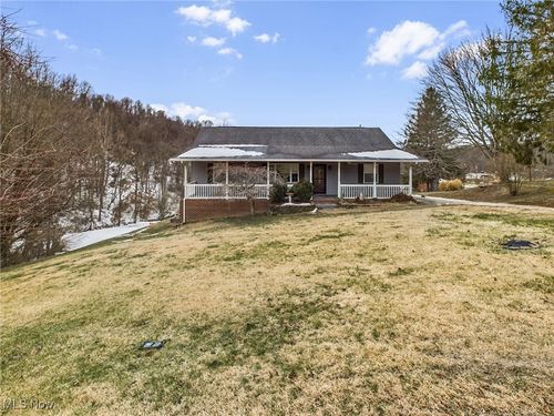 30 Quail Ln, Saint Mary's, WV, 26170-8949 | Card Image