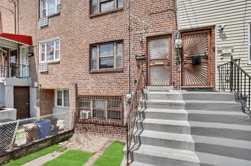 b-1025 E 229th St, Bronx, NY, 10466-4807 | Card Image