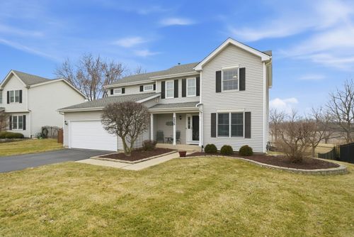 2830 Colonial Dr, Elgin, IL, 60124-8040 | Card Image
