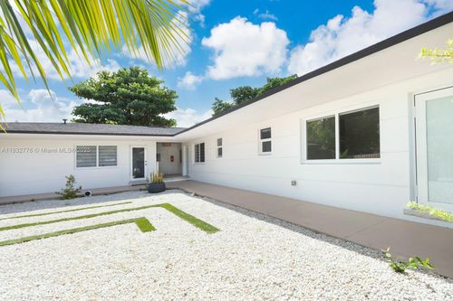 apt-3-7800 Ne 10th Ct, Miami, FL, 33138-4267 | Card Image