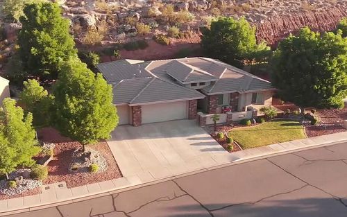 1429 E 2420 Cir S, St George, UT, 84790-8664 | Card Image