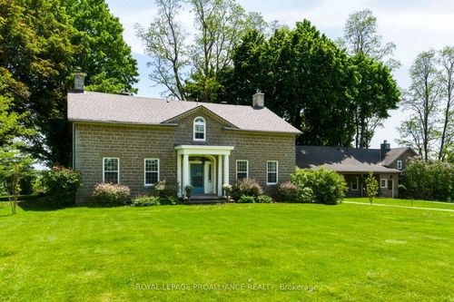 1105 County Rd 2 E, Brockville, ON, K6V5T1 | Card Image