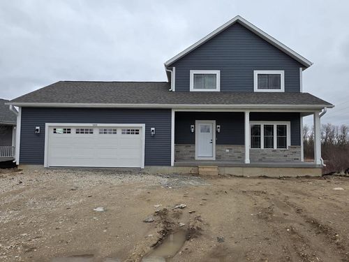 1876 Shyanne Court, Hartford, WI, 53027 | Card Image