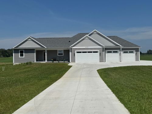 9171 E Ef Ave, Richland, MI, 49083-9643 | Card Image