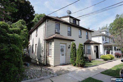 150 Pleasant Ave, Englewood, NJ, 07631-1604 | Card Image