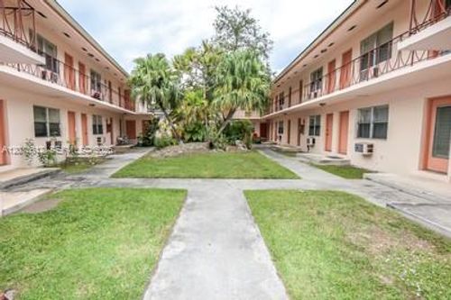 18-1250 S Alhambra Cir, Coral Gables, FL, 33146-3146 | Card Image