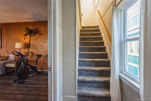 470 Lafayette Blvd, Long Beach, NY, 11561-1839 | Card Image