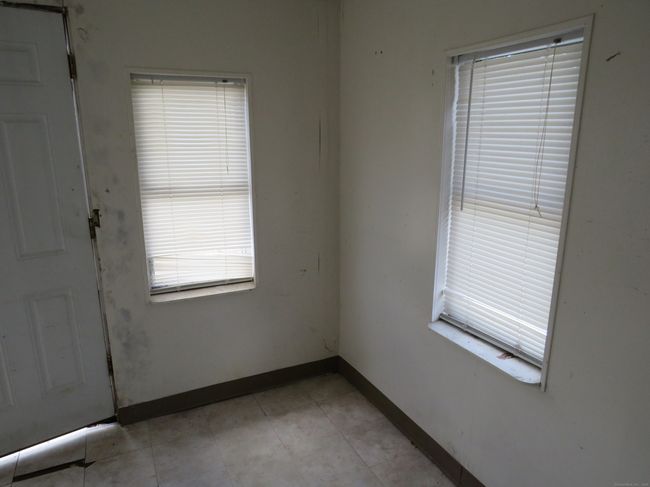 83 Stone St, House other with 3 bedrooms, 1 bathrooms and null parking in Hartford CT | Image 13