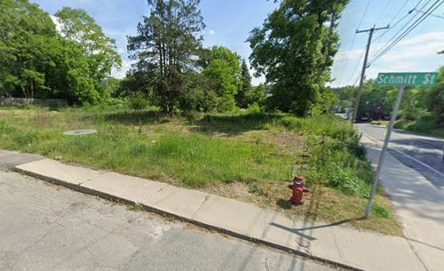 24 Schmitt Street, Claremont, NH, 03743-4812 | Card Image