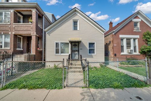 3028 S Millard Ave, Chicago, IL, 60623-4552 | Card Image