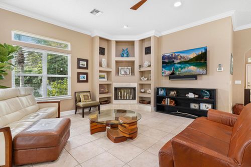 509 20th St, St Augustine, FL, 32084-1701 | Card Image