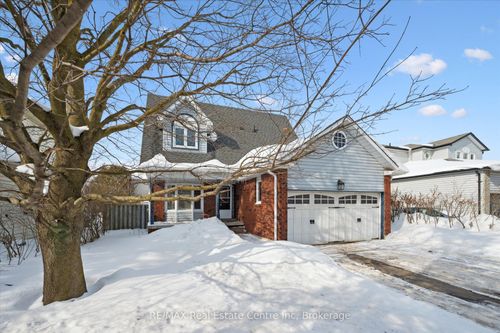 415 Black St, Fergus, ON, N1M3M7 | Card Image