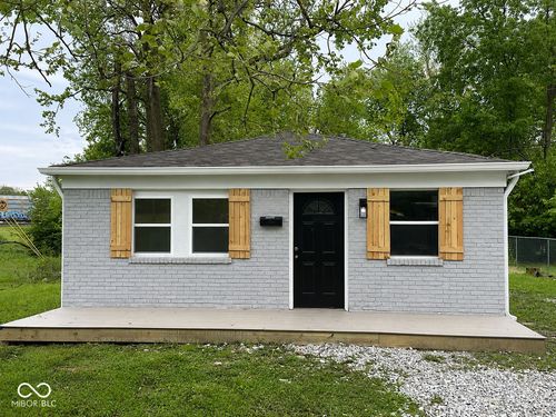 5765 E 35th St, Indianapolis, IN, 46218-1878 | Card Image