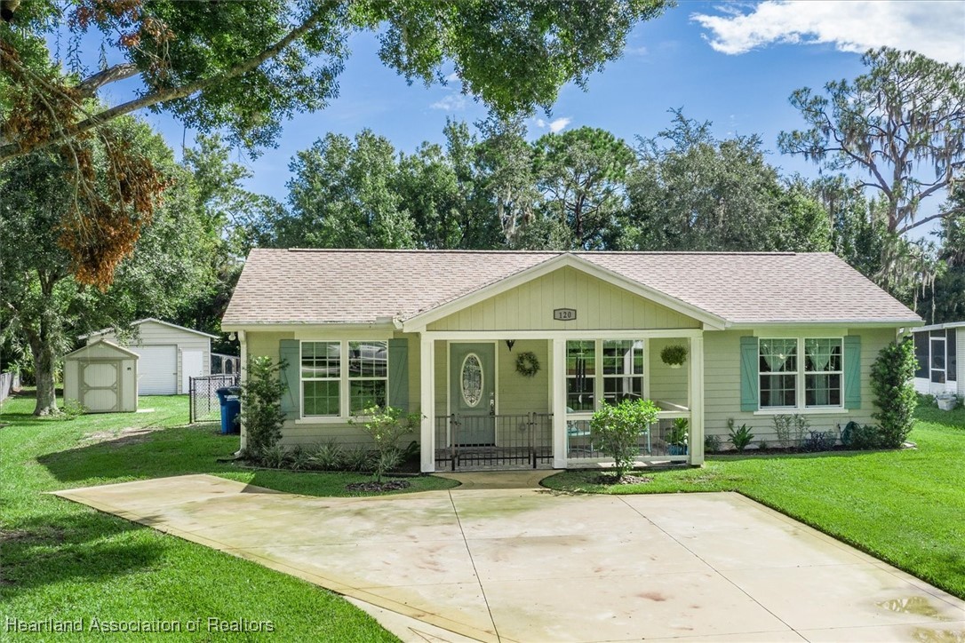 Lakeside Rd, Sebring, FL 33870