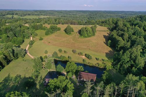 4749 4749 Highway, Beattyville, KY, 41311 | Card Image