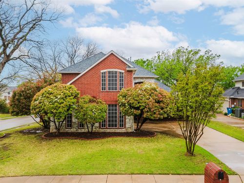 101 Glasgow Ct, Highland Village, TX, 75077-3149 | Card Image