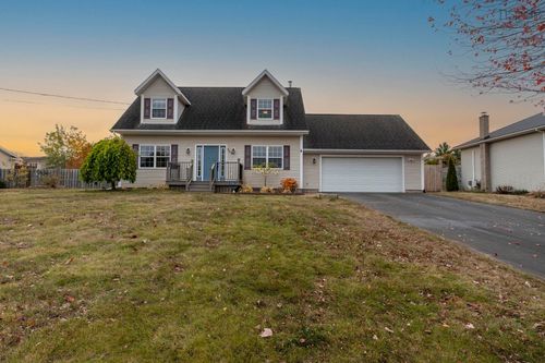 550 Heather Cres, Kingston, NS, B0P1R0 | Card Image