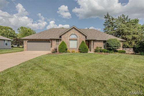 1620 Indian Creek Dr, Lebanon, MO, 65536-3879 | Card Image