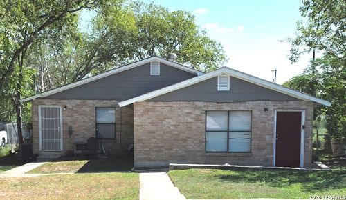 918 Hampton St, San Antonio, TX, 78220-4177 | Card Image