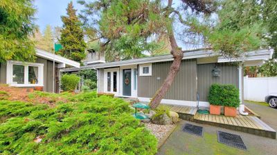 1355 Inglewood Ave, House other with 5 bedrooms, 4 bathrooms and 4 parking in West Vancouver BC | Image 2