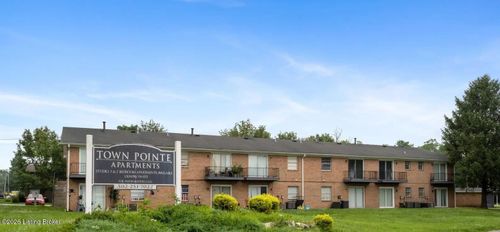 11 E O'Bryan Ave, Bardstown, KY, 40004 | Card Image