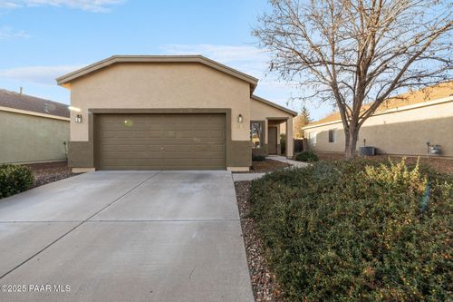 6671 E Sandhurst Dr, Prescott Valley, AZ, 86314-5879 | Card Image