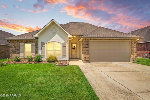 106 Franklin Ln, Lafayette, LA, 70506-4944 | Card Image