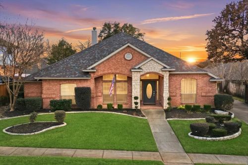 7912 Chaddington Dr, North Richland Hills, TX, 76182-6726 | Card Image