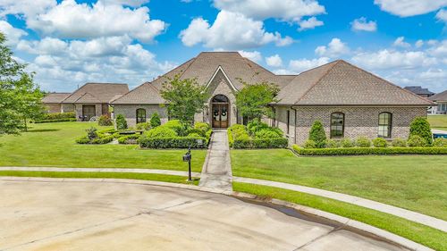 126 Sternfells Ct, Thibodaux, LA, 70301-1000 | Card Image