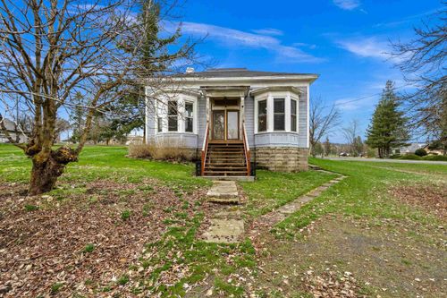 203 E Chestnut St, Farmington, WA, 99128-9798 | Card Image