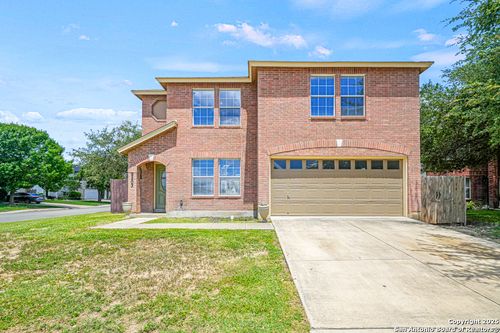 8203 Elktree Pass, San Antonio, TX, 78254-5589 | Card Image