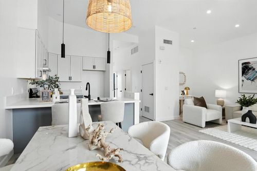 306-889 Mclellan Drive, South San Francisco, CA, 94080 | Card Image
