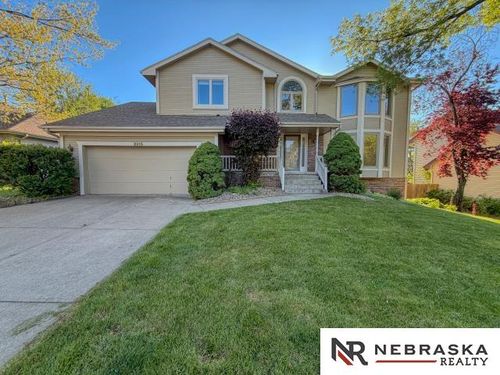 2315 Nelsons Creek Dr, Omaha, NE, 68116-4115 | Card Image