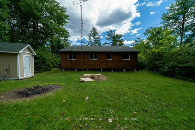 518 Mazinaw Lake, House other with 3 bedrooms, 1 bathrooms and null parking in Cloyne ON | Image 35