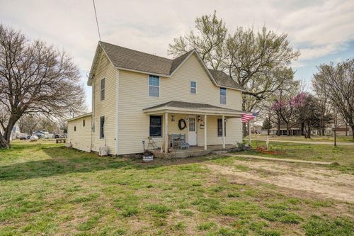 106 S Gilmore St, Miller, MO, 65707-9201 | Card Image