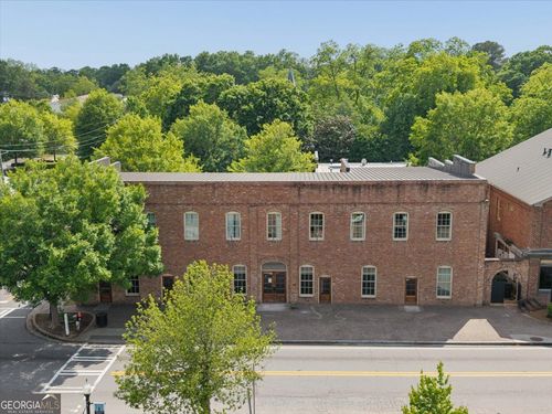 unit-b-200 W Washington St, madison, GA, 30650-1210 | Card Image