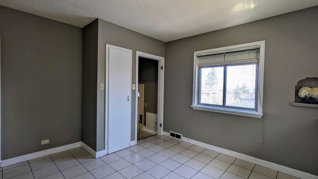 3414 Centre Street N, Home with 4 bedrooms, 2 bathrooms and 4 parking in Calgary AB | Image 9